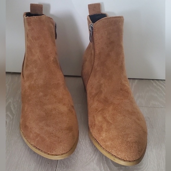 Brown/Camel Suede Ankle Boots | 6 - Picture 4 of 7